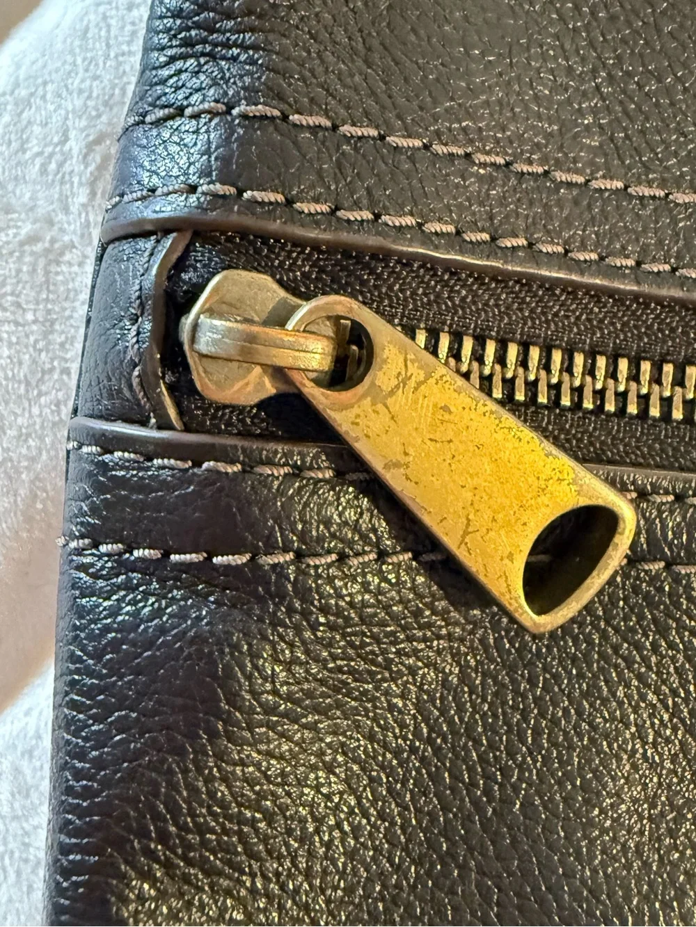 Fossil brand style